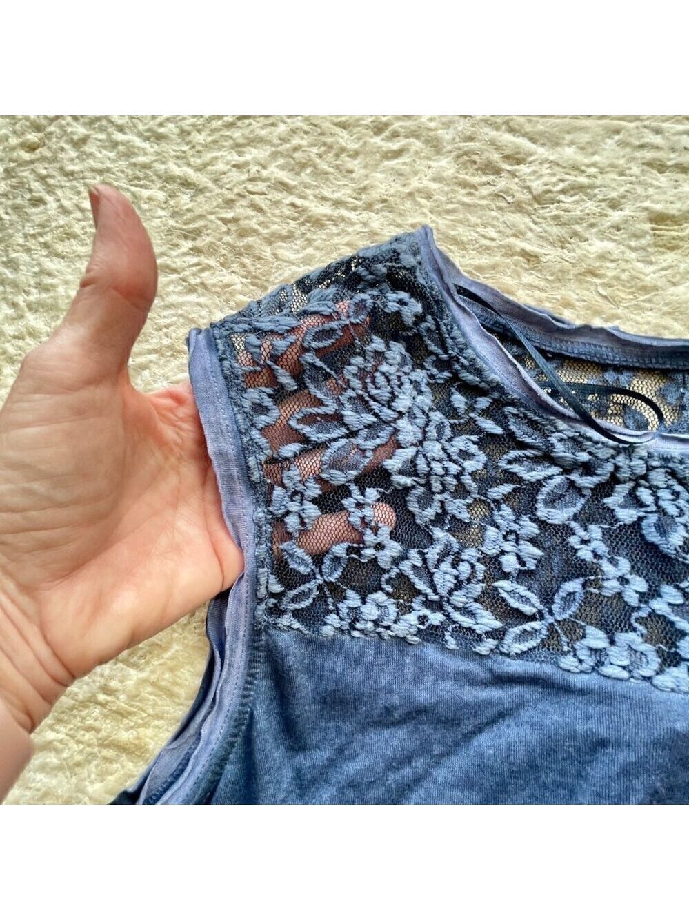 Blue Cotton and Lace Short Sleeved Blouse Tank, Size Large - Picture 5 of 8
